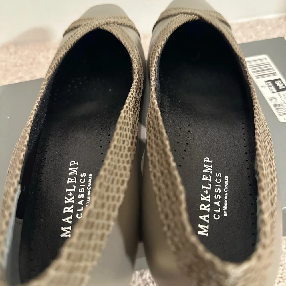 Walking Cradles Women's Taupe Flats, Pewter Leath, 8 1/2N, NWT